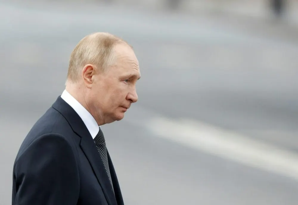 Un grup de ruși care se opun lui Putin a lansat un atac pe teritoriul Rusiei