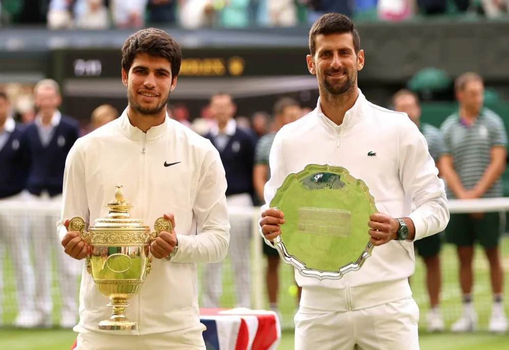 Carlos Alcaraz a câştigat în premieră titlul la Wimbledon