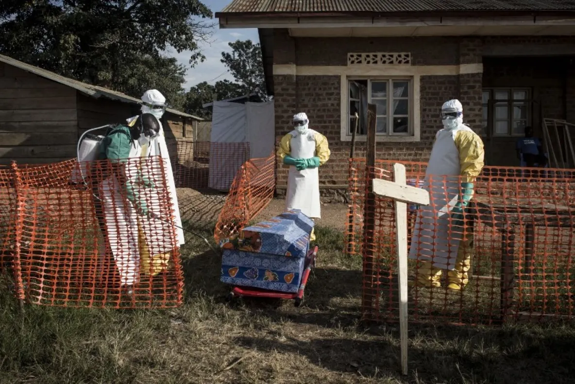 Epidemia de Ebola din Congo se extinde: peste 300 de cazuri