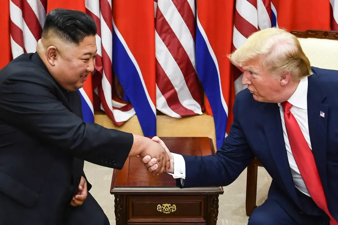 Trump pregătește o nouă întâlnire cu Kim Jong Un și vrea să obțină ceva ce pare tot mai greu de negociat