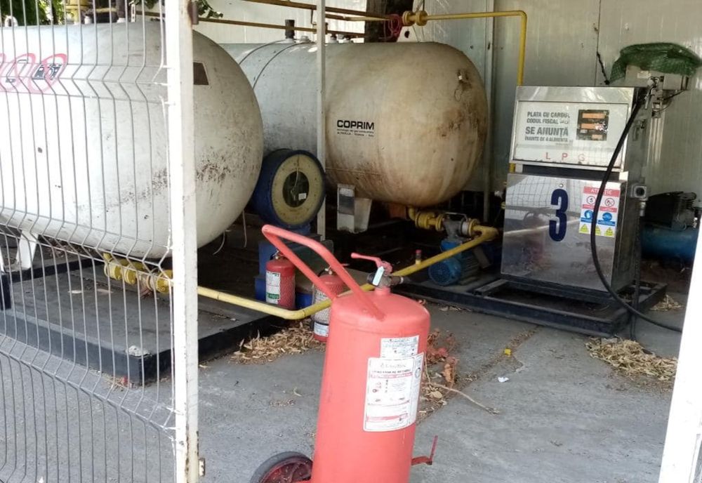 Bombe cu ceas: stațiile GPL, amplasate lângă casele oamenilor - Catastrofa de la Crevedia s-ar putea repeta oricând!