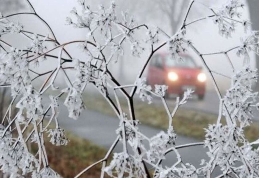 Cod galben de fenomene periculoase: ceață densă și ghețuș