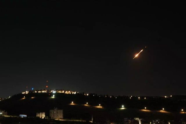 Război în Orientul Mijlociu. Noapte de foc în regiune: rachetă interceptată la Doha, raiduri israeliene în sudul Libanului